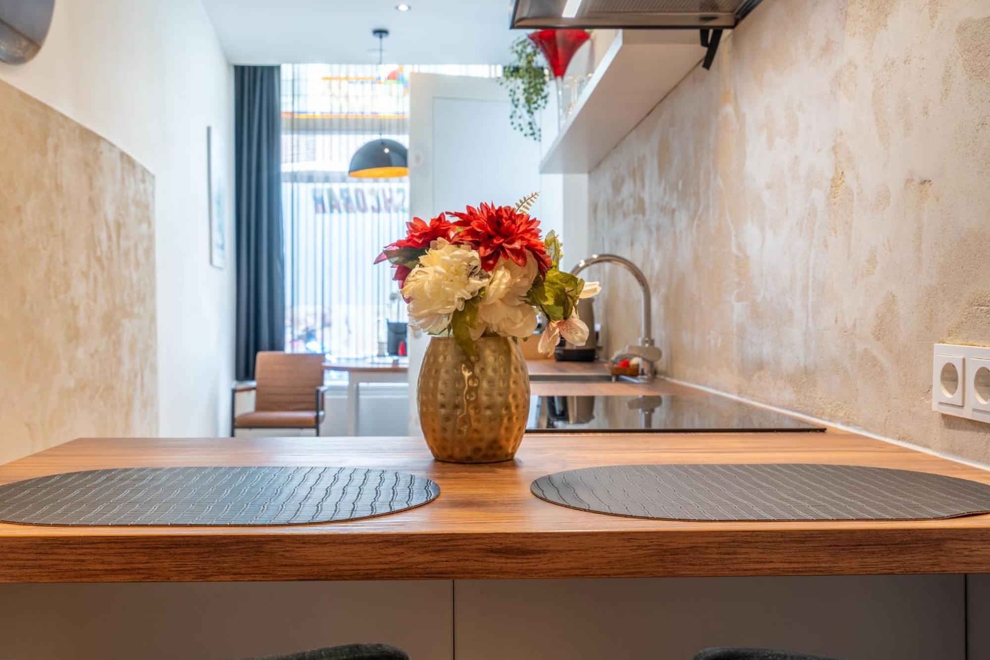 Stylish Studio In The Heart Of Breda City Center Exterior photo